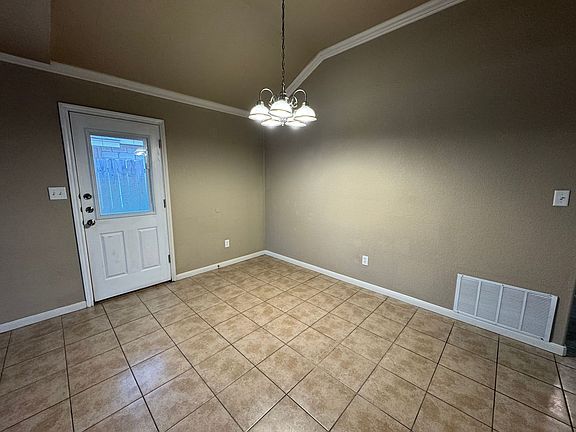 4th image of 1208 Powder River Dr #A