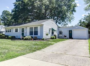 809 E Locust St, Bloomington, IL 61701