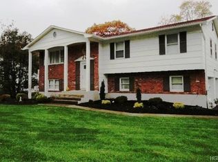 12 Creekview Dr, Thiells, NY 10984