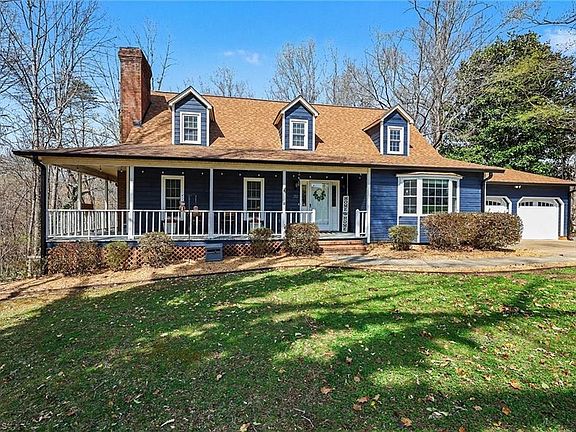 3rd image of 391 Link Rd