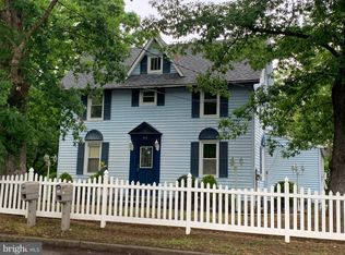 62 W Oak Rd, Vineland, NJ 08360