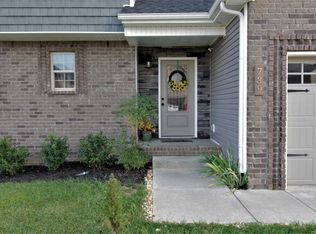 739 Crestone Ln, Clarksville, TN 37042