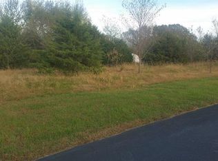 9700 Deerfield Meadows Dr, Hillsboro, MO 63050