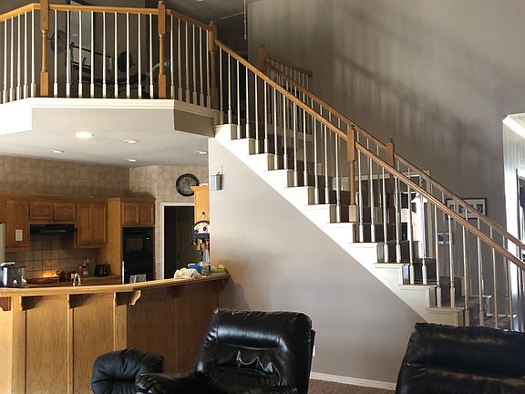 2nd image of 25262 E Rosewood Dr