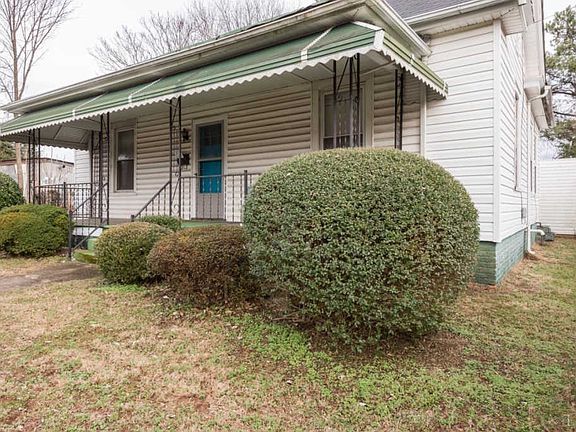 2nd image of 2208 Fairview Ave