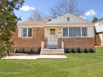 9032 Marmora Ave, Morton Grove, IL, 60053