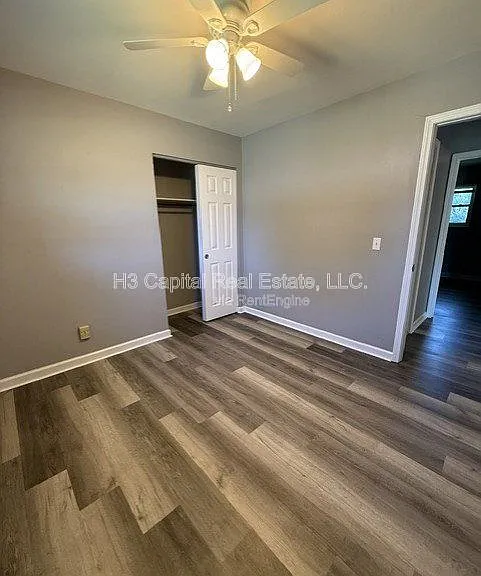 4068 Bruene Ave — Photo 9