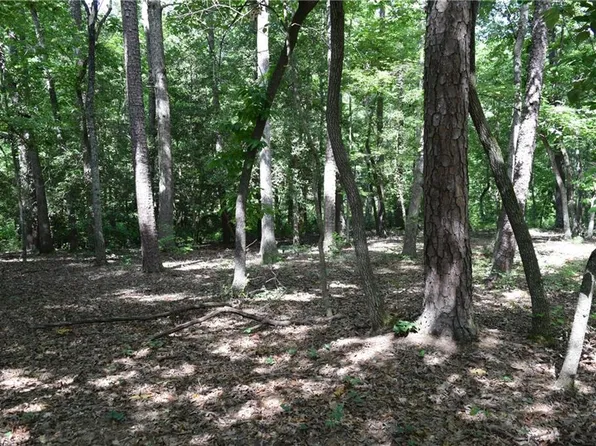 145 Pattersons Br, New London, NC 28127