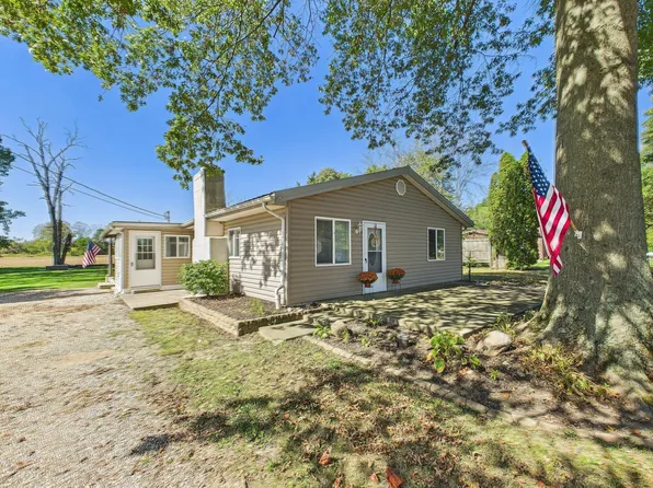 219 Sycamore Rd, Hebron, OH 43025