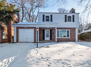 2525 Greeley Ave, Evanston, IL 60201