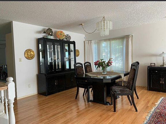 5th image of 119 Dufferin St