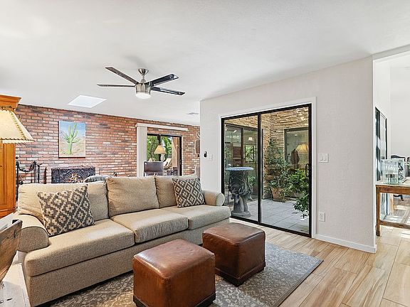 3rd image of 12424 N 60th St