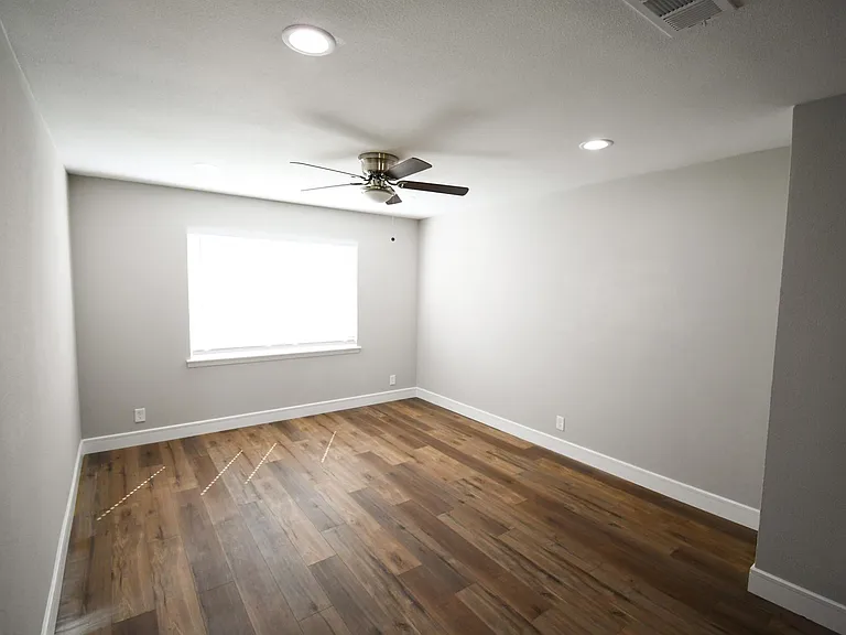 2805 Cornell Cir — Photo 7