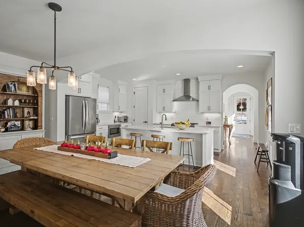 419 Saint Francis Ave, Nashville, TN 37205