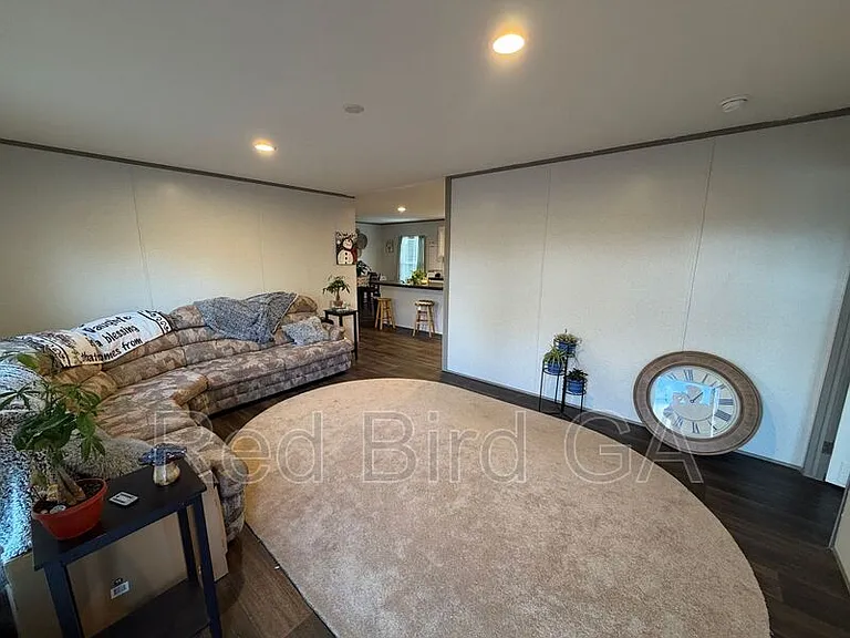 2944 Jones Chapel Rd — Photo 2