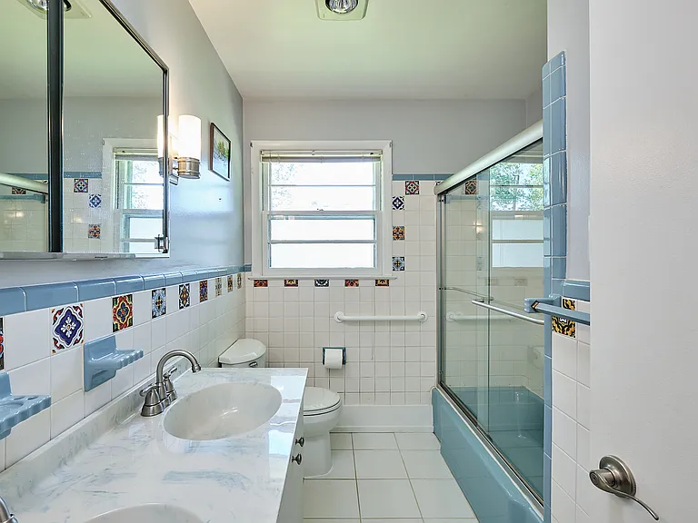 11714 College View Dr — Photo 17