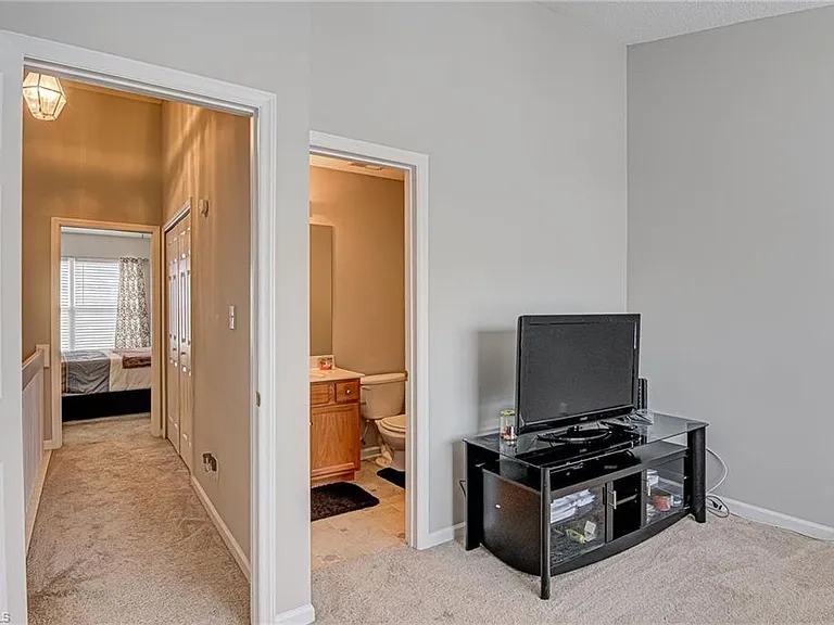 3030 Kensington Pl — Photo 20