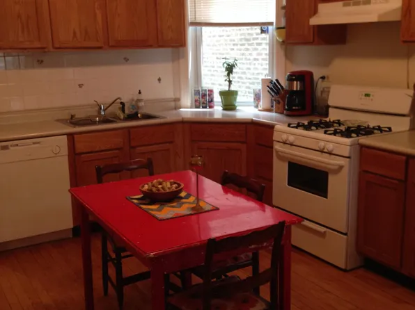 (undisclosed Address), Chicago, IL 60622