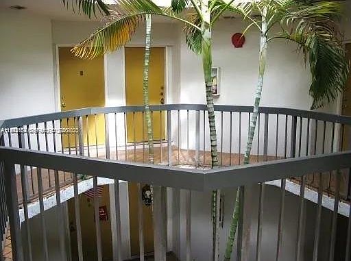 3rd image of 9421 Fontainebleau Blvd APT 204