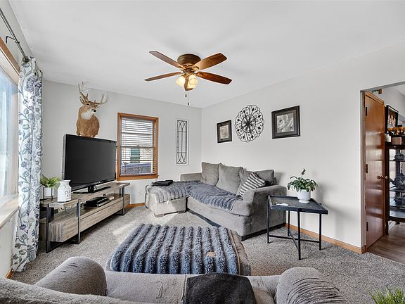 4th image of 2809 62nd St