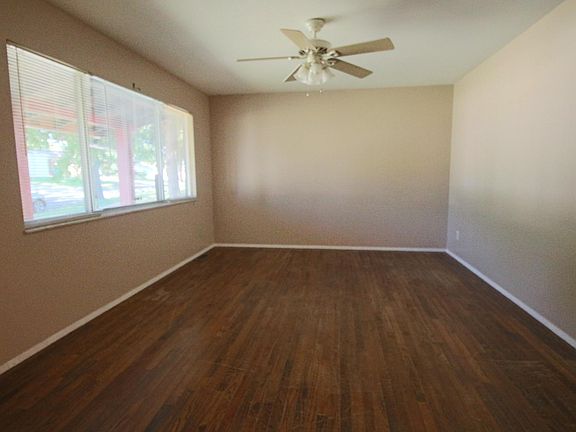 4th image of 1700 Koch Dr