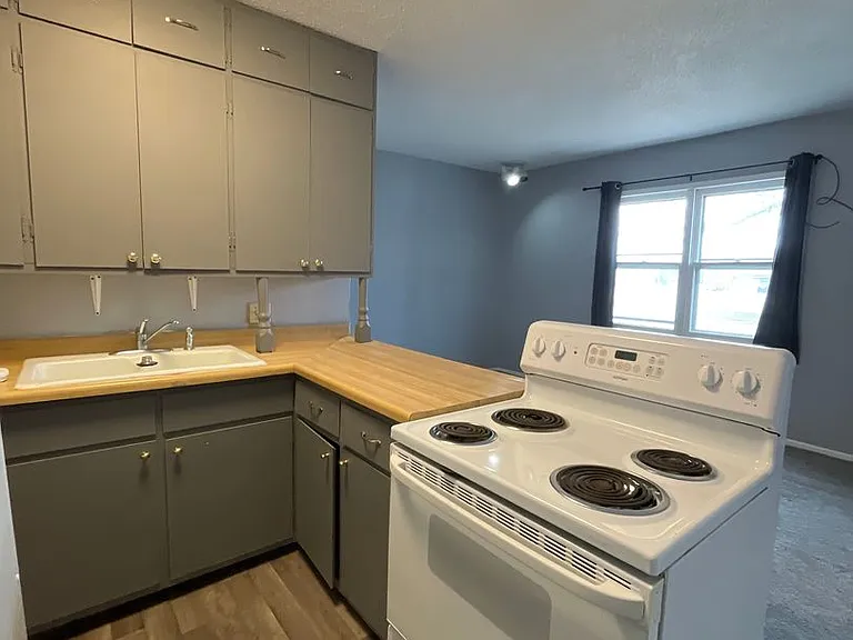1119 Market St — Photo 8