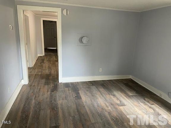 2nd image of 803 W Noble St