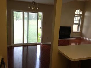 33 Redwood Ln, Newtown, PA 18940