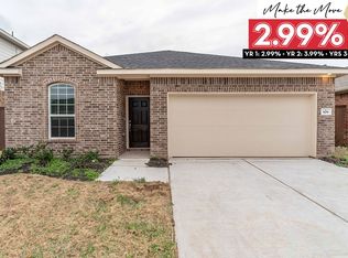 509 Prairie Grass Trl, Clute, TX 77531