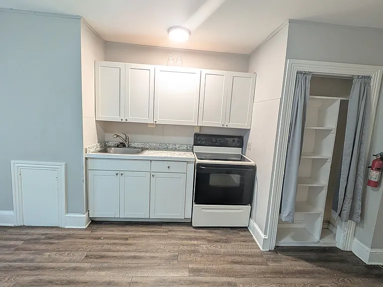 24 N Charlotte St #301 — Photo 6