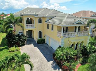 1210 Acappella Ln, Apollo Beach, FL 33572