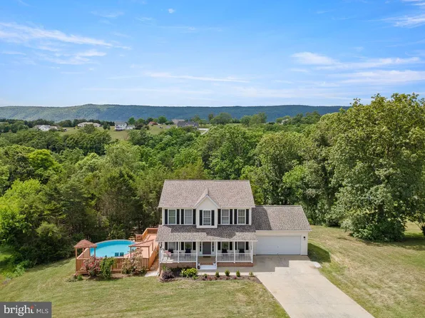1233 Country Brook Rd, Toms Brook, VA 22660