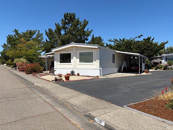 4th image of 139 Bear Flag Road