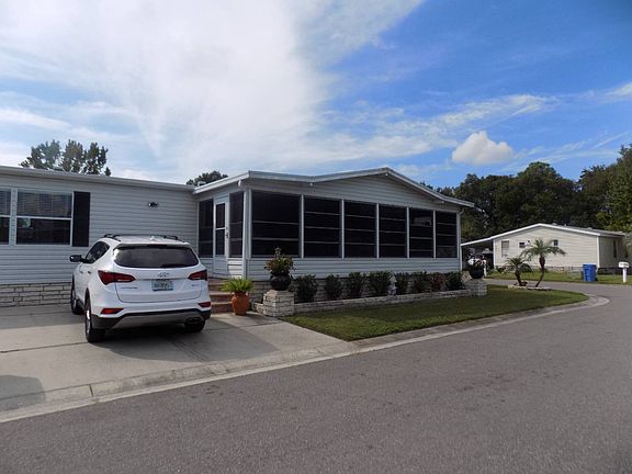 2nd image of 9163 Bayou Dr