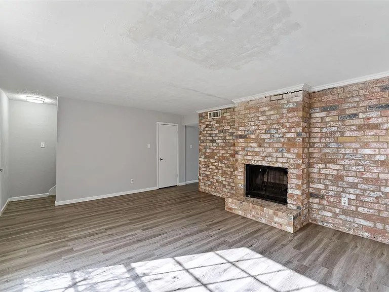 4154 Belle Park Dr — Photo 5