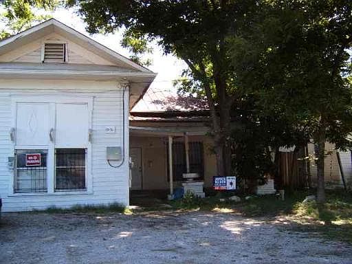 1st image of 1016 FLORES ST