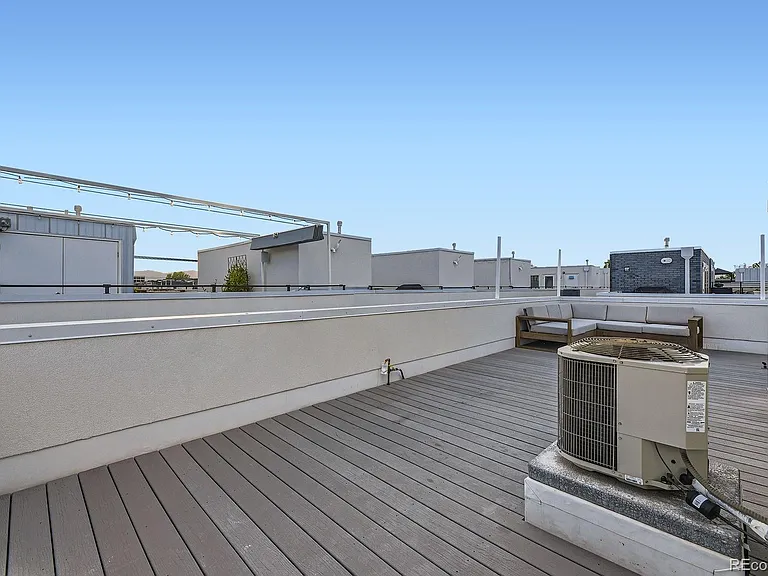 1612 Irving St #4 — Photo 19