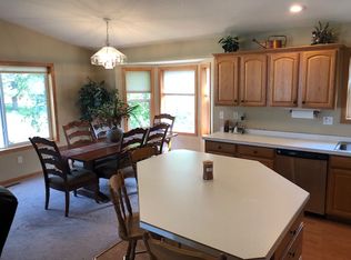 106 4th St SE, Rothsay, MN 56579