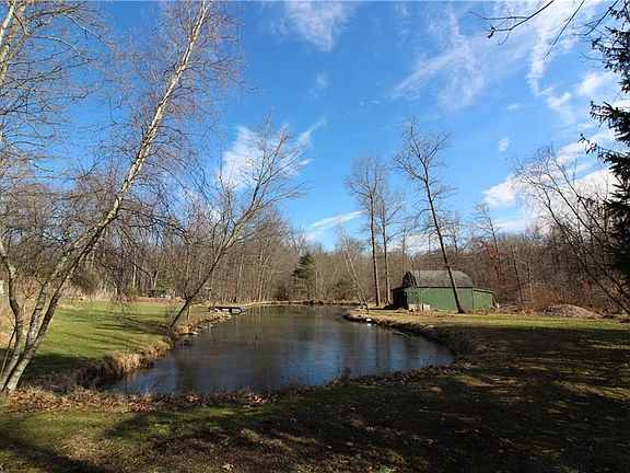 2nd image of 4467 Williamsburg Dr