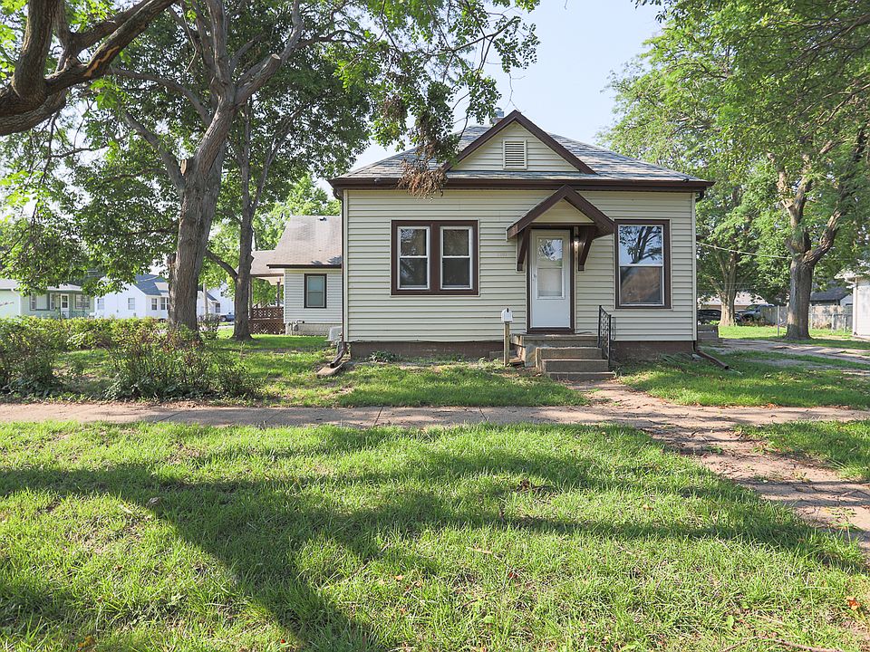 1st image of 2203 Avenue F