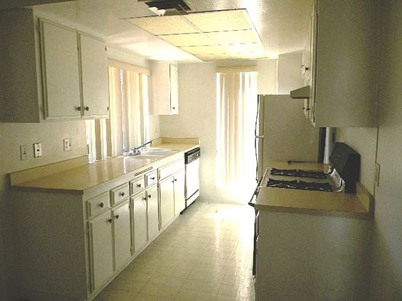 5th image of 1405 Vegas Valley Dr APT 359