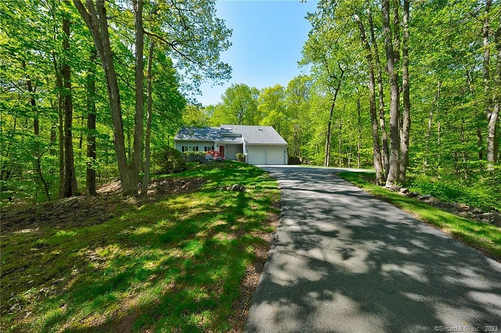 2 Old Wood Rd, Berlin, CT 06037 Zillow