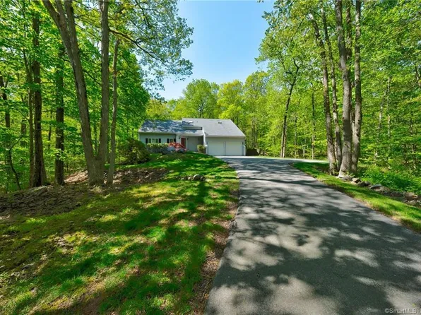 2 Old Wood Road, Berlin, CT 06037