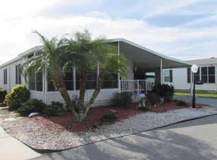 226 York Cottage Dr, Haines City, FL 33844