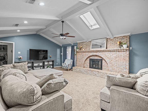 5th image of 2604 78th St
