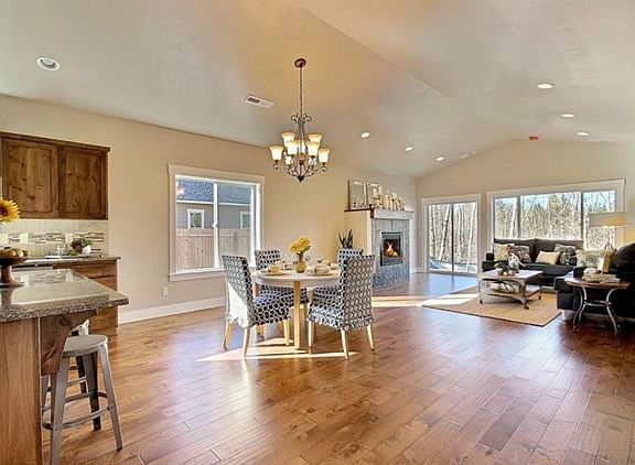 4th image of 14212 120th Avenue Ct E