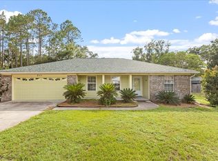 211 Fox Run Cir, Crawfordville, FL 32327