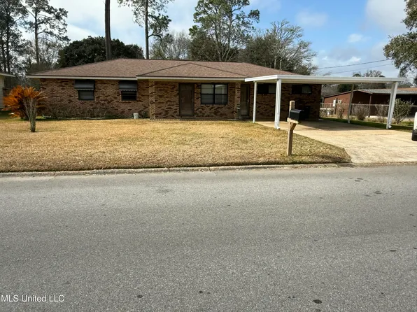 129 Quarles St, Long Beach, MS 39560