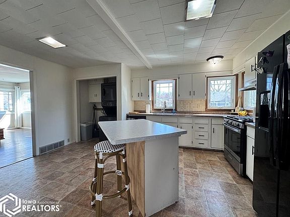 5th image of 1605 Sparboe Ct