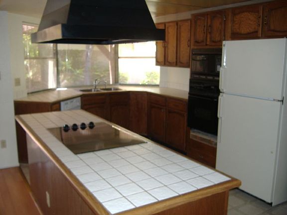 2nd image of 2251 W Monterey Ave